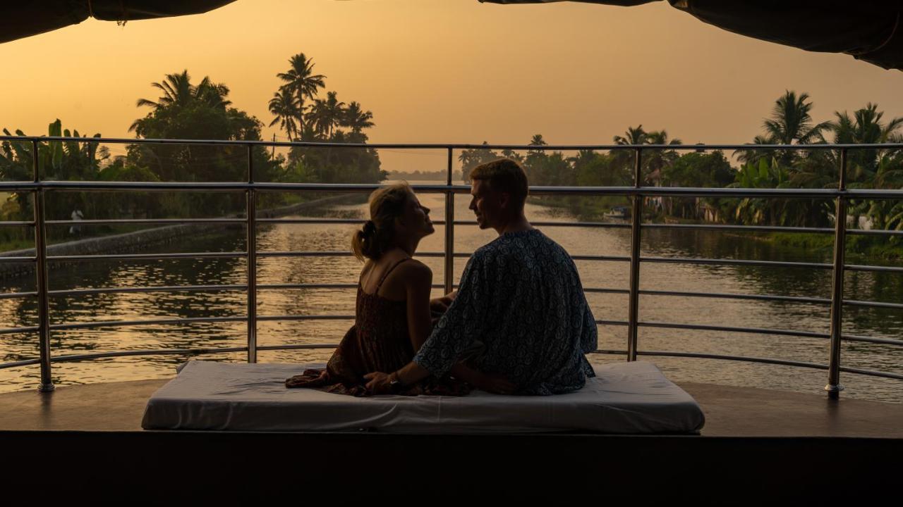Alappuzha Kera Houseboats Alleppey מראה חיצוני תמונה
