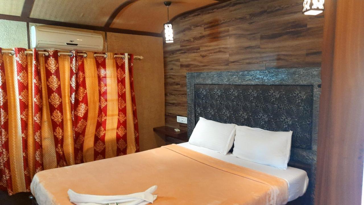 Alappuzha Kera Houseboats Alleppey מראה חיצוני תמונה