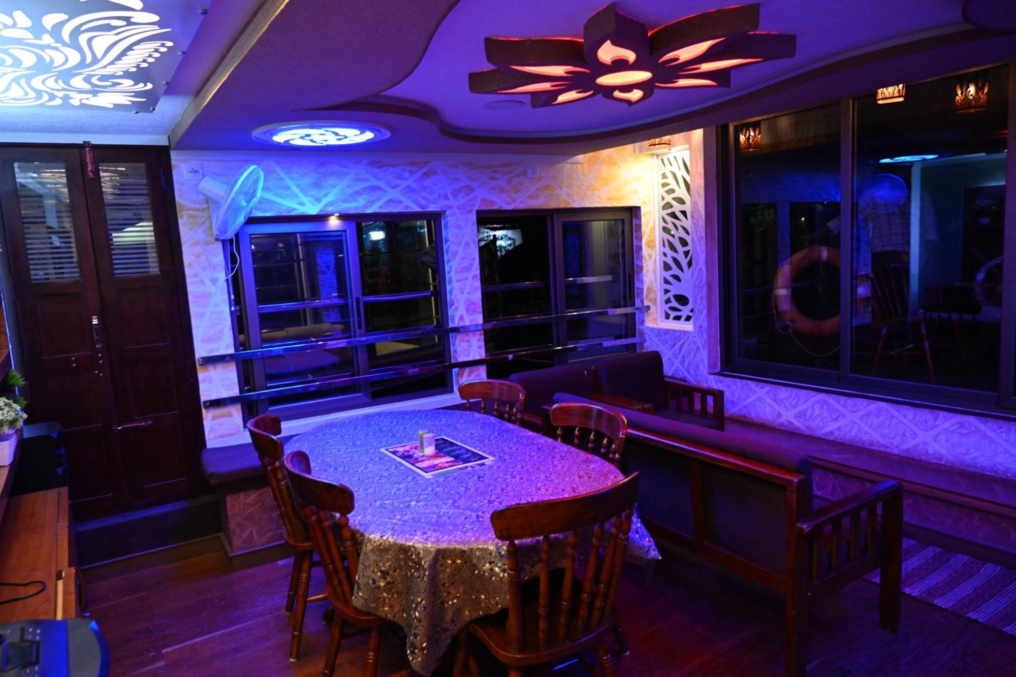 Alappuzha Kera Houseboats Alleppey מראה חיצוני תמונה