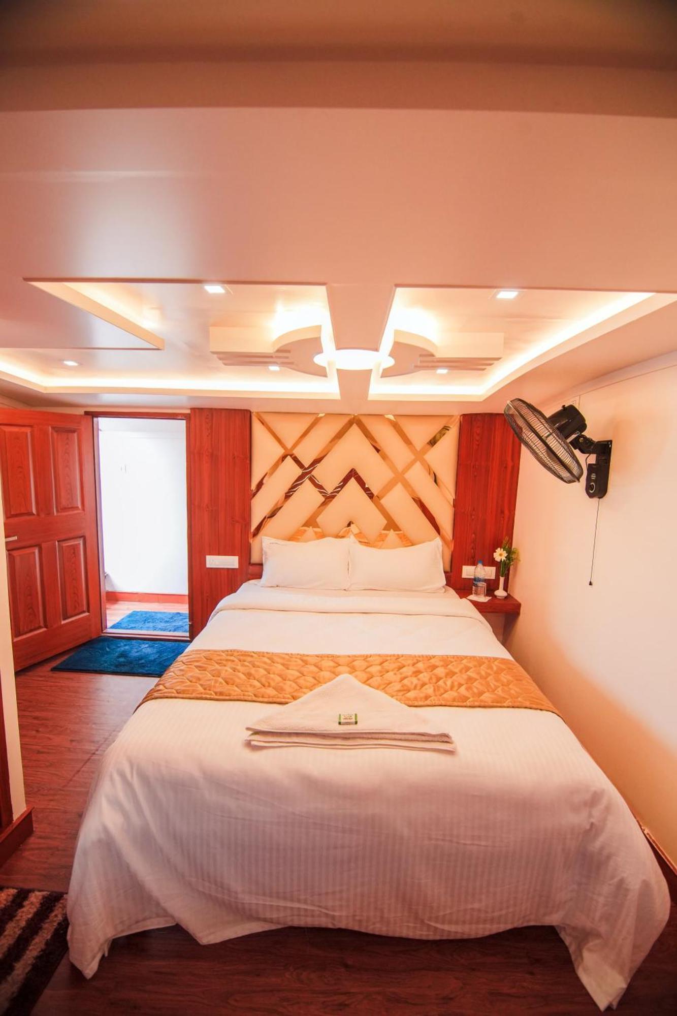 Alappuzha Kera Houseboats Alleppey מראה חיצוני תמונה