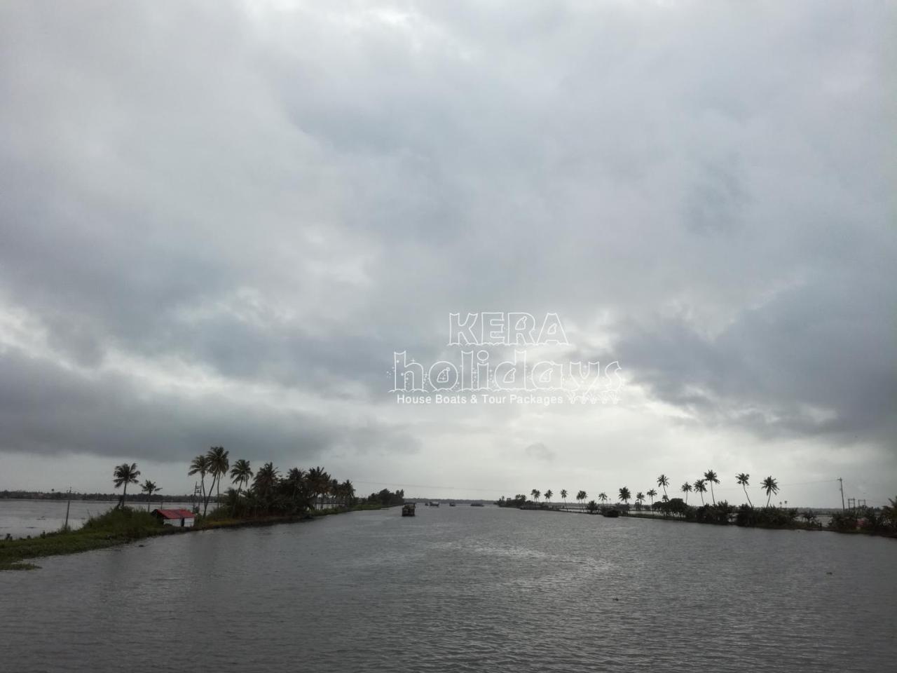 Alappuzha Kera Houseboats Alleppey מראה חיצוני תמונה