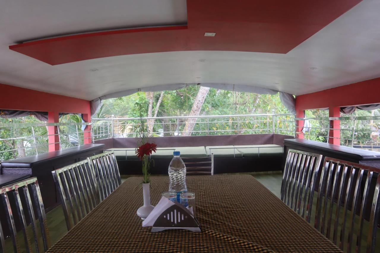 Alappuzha Kera Houseboats Alleppey מראה חיצוני תמונה
