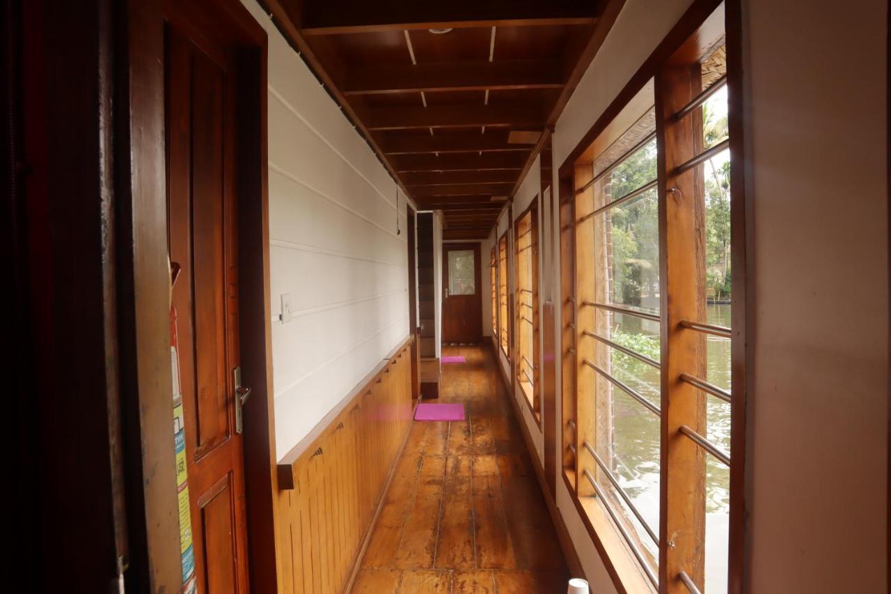 Alappuzha Kera Houseboats Alleppey מראה חיצוני תמונה