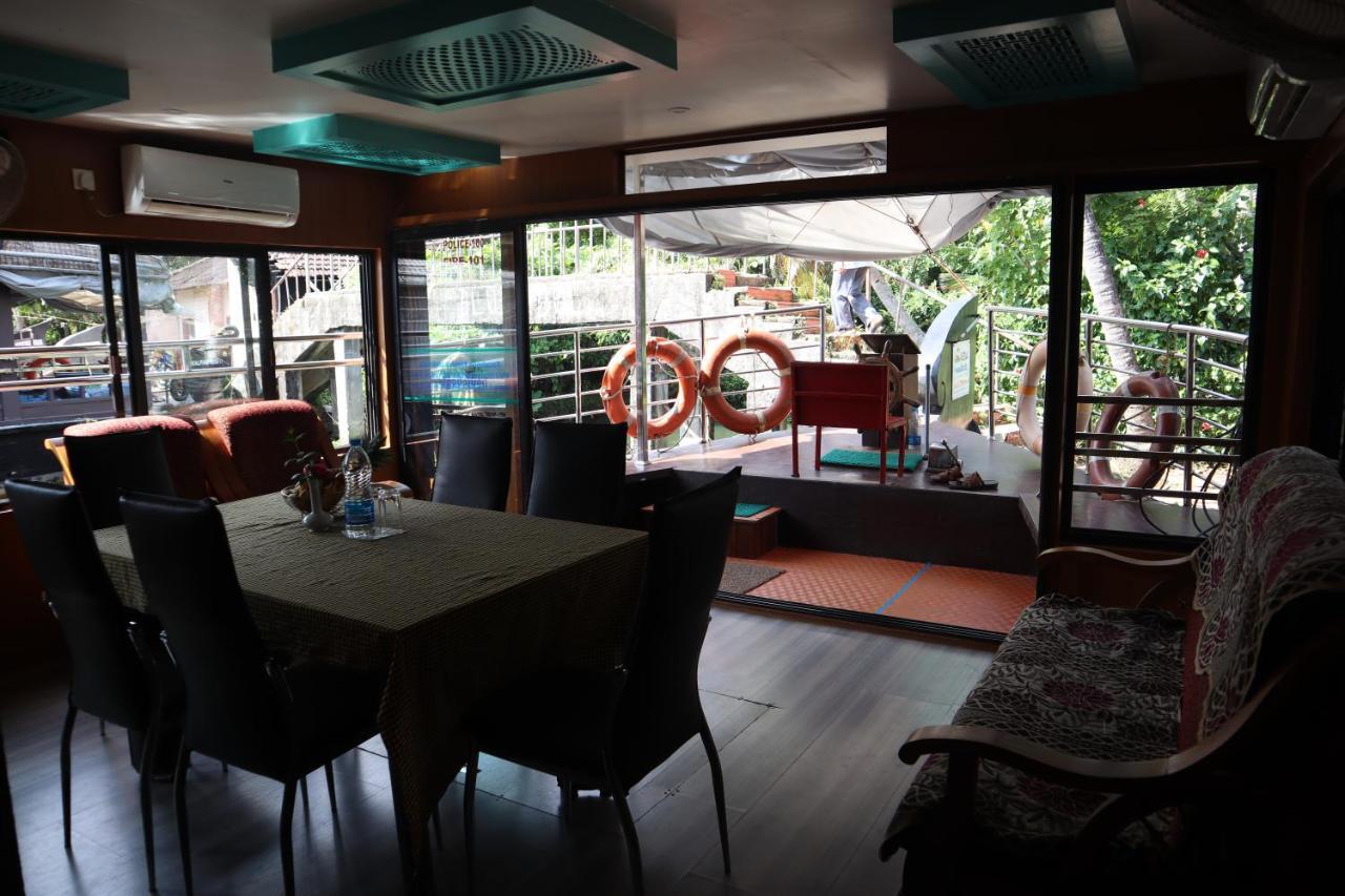 Alappuzha Kera Houseboats Alleppey מראה חיצוני תמונה